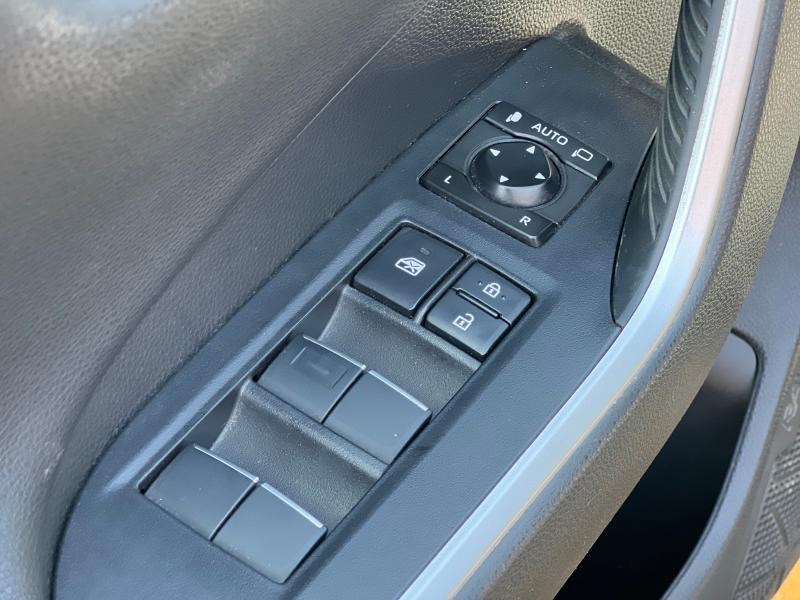 Car Thumb