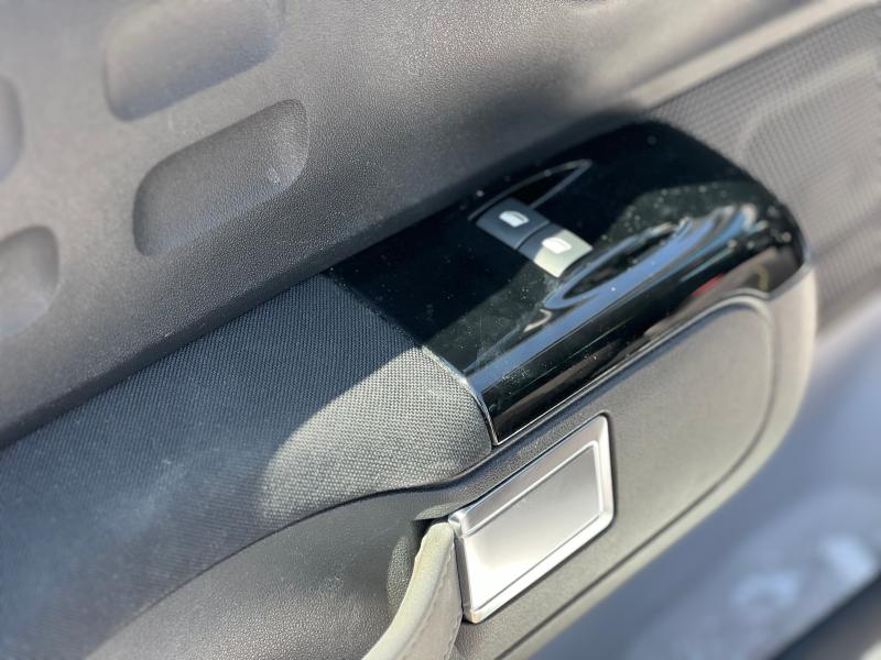 Car Thumb