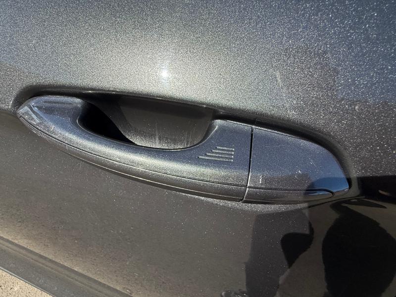 Car Thumb