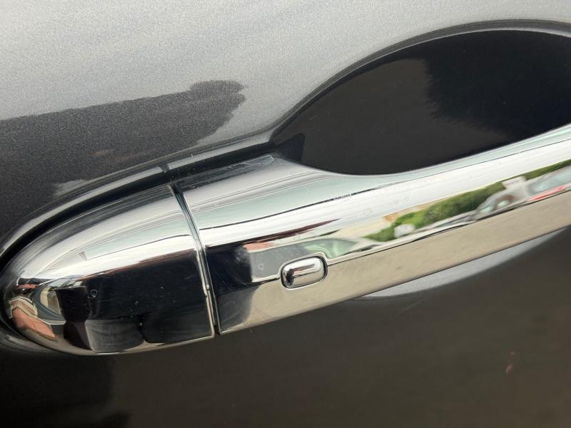 Car Thumb