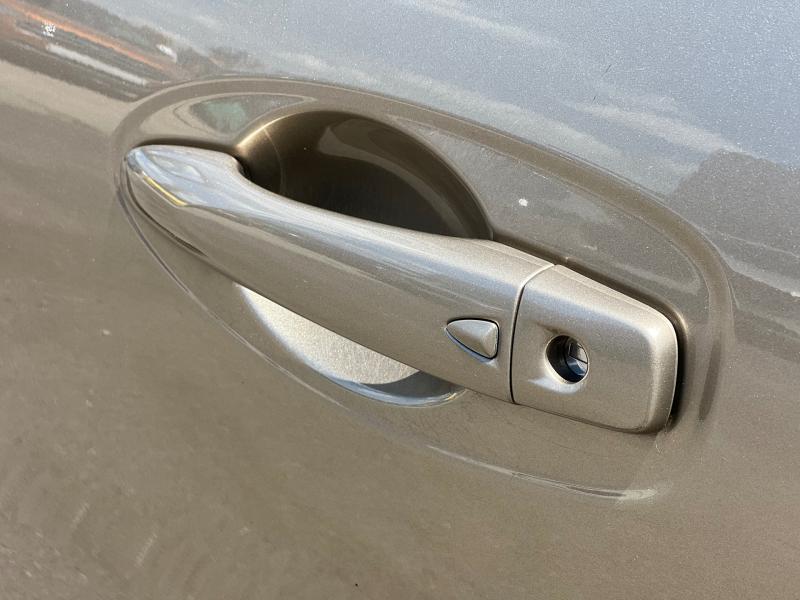 Car Thumb
