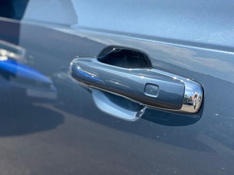 Car Thumb