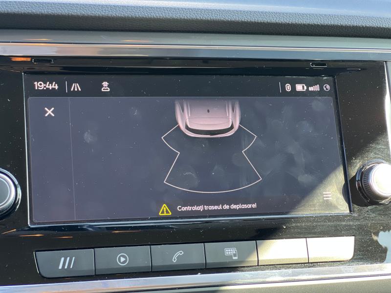Car Thumb