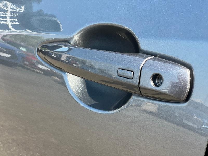 Car Thumb