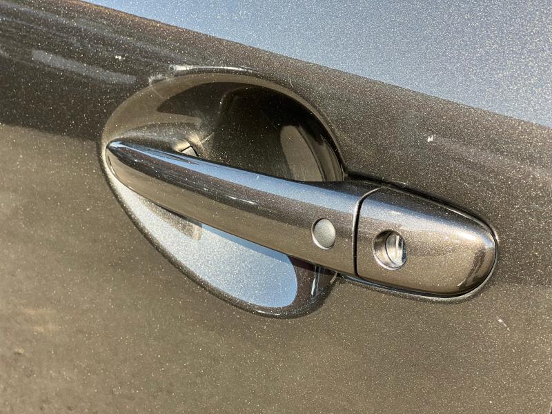 Car Thumb