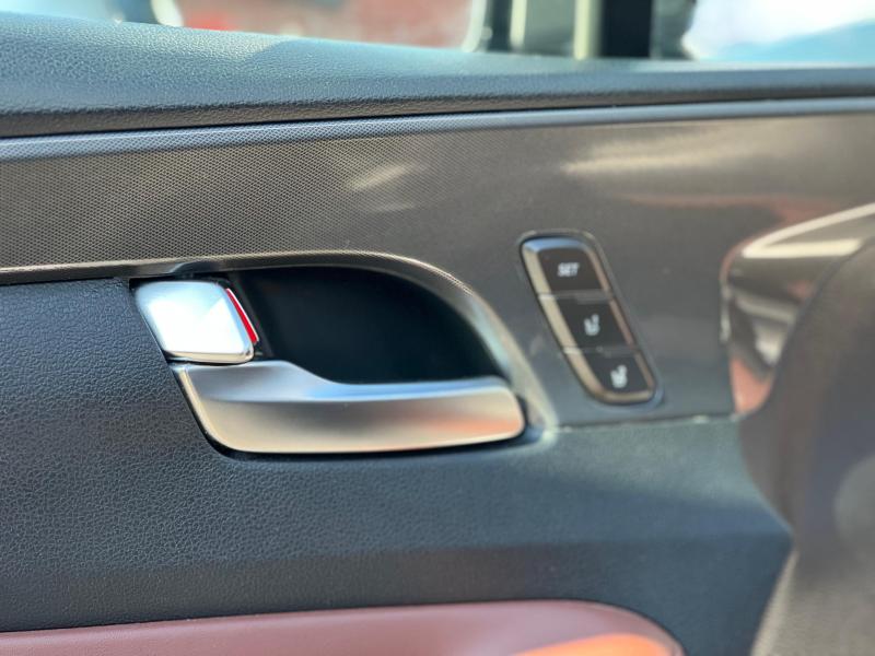 Car Thumb