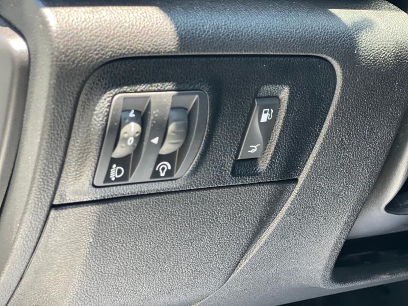 Car Thumb