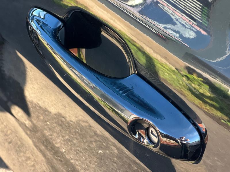 Car Thumb