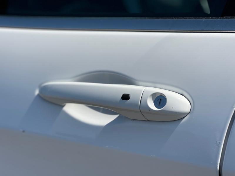 Car Thumb