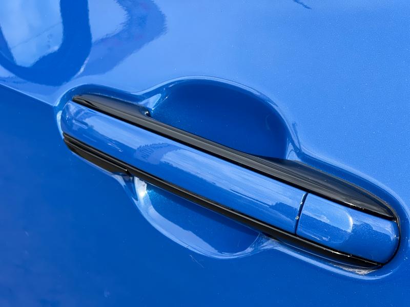 Car Thumb