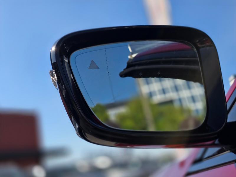 Car Thumb