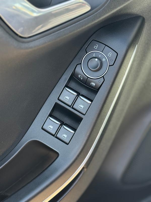 Car Thumb