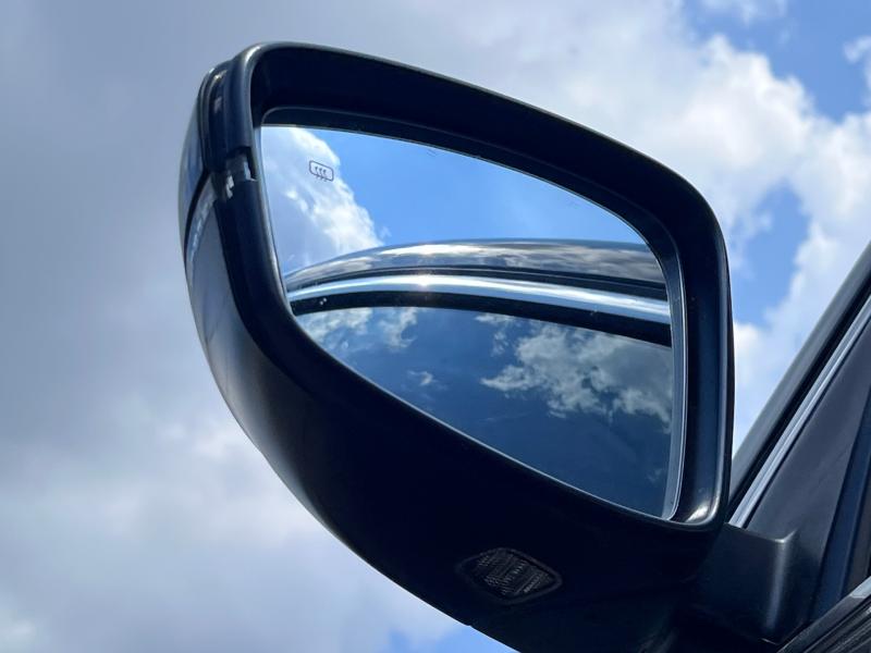 Car Thumb