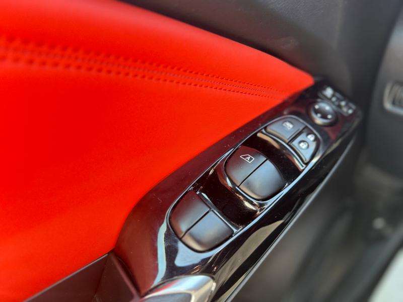 Car Thumb