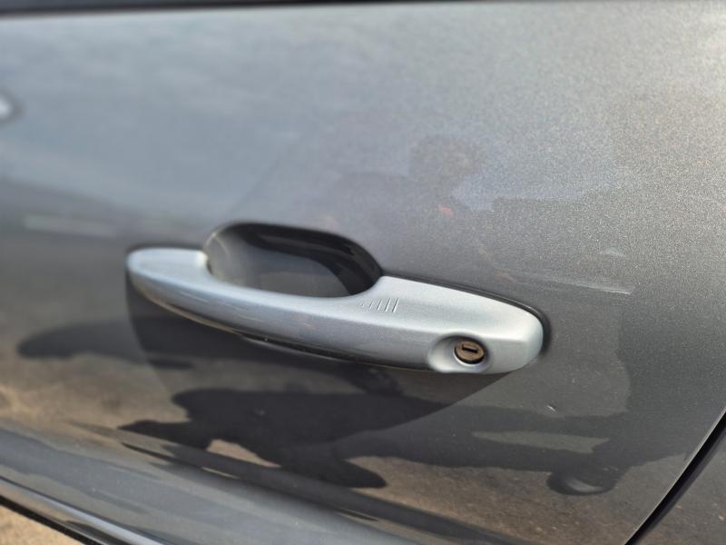 Car Thumb